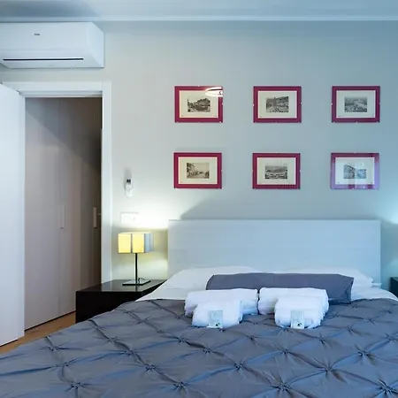 Modern Red Flat In *