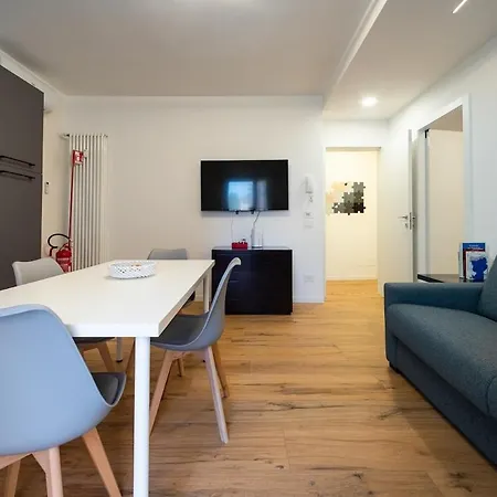 Modern Red Flat In Verona